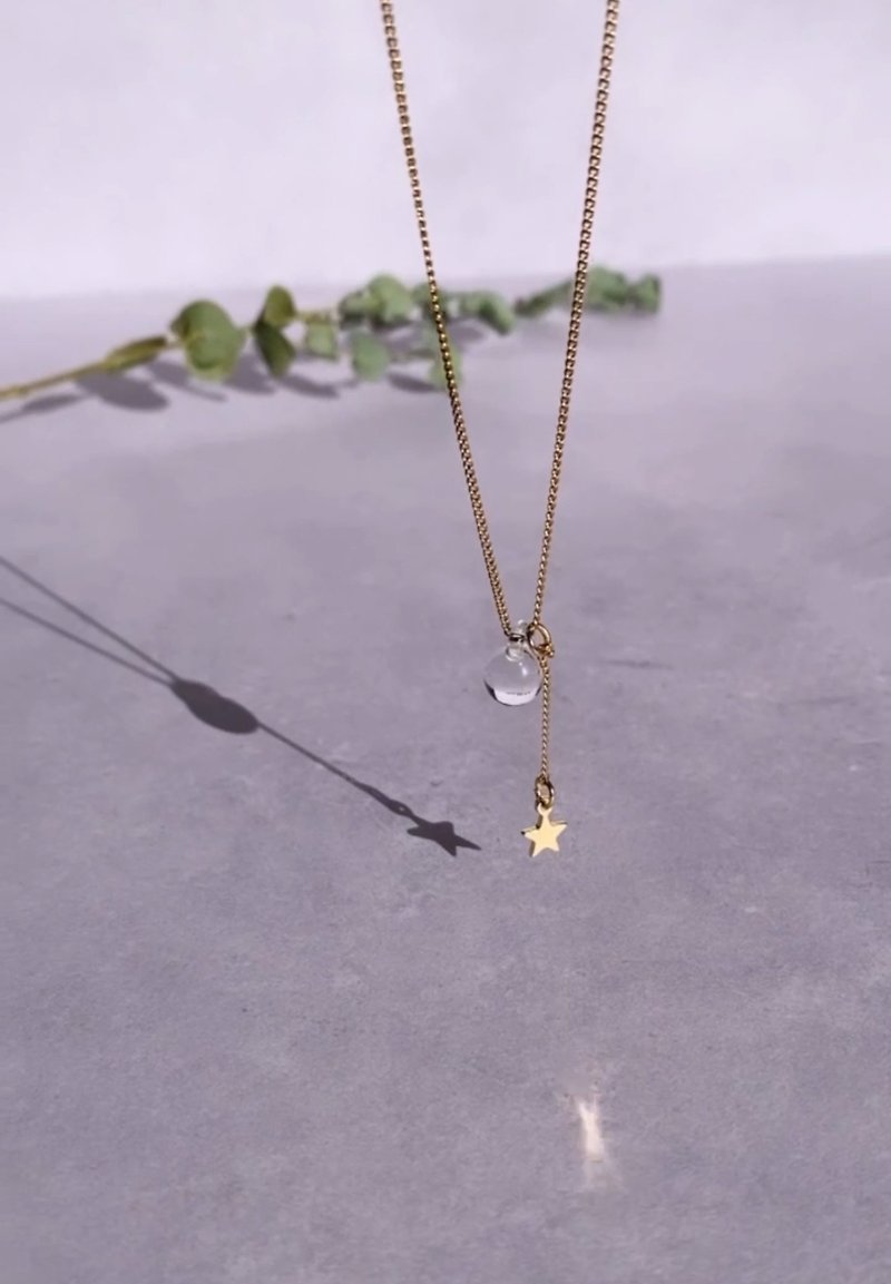 single glass necklace - Necklaces - Glass Transparent