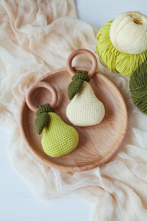 MaraBooHandmade Crochet Pattern Pear Baby Rattle - Digital item