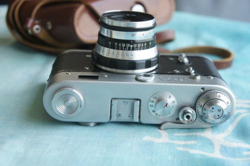 FED 2 タイプ III C N-61レンズ 旧ソ連製 ライカコピー FED 2 タイプ III C N-61レンズ 旧ソ連製 ライカコピー