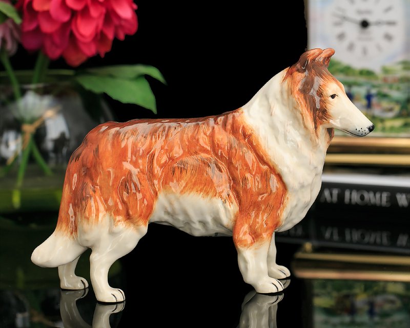 Royal Doulton World Famous Dog Rough Collie Scottish Sheepdog Hand Painted Ceramic Dog Craft - ของวางตกแต่ง - เครื่องลายคราม 