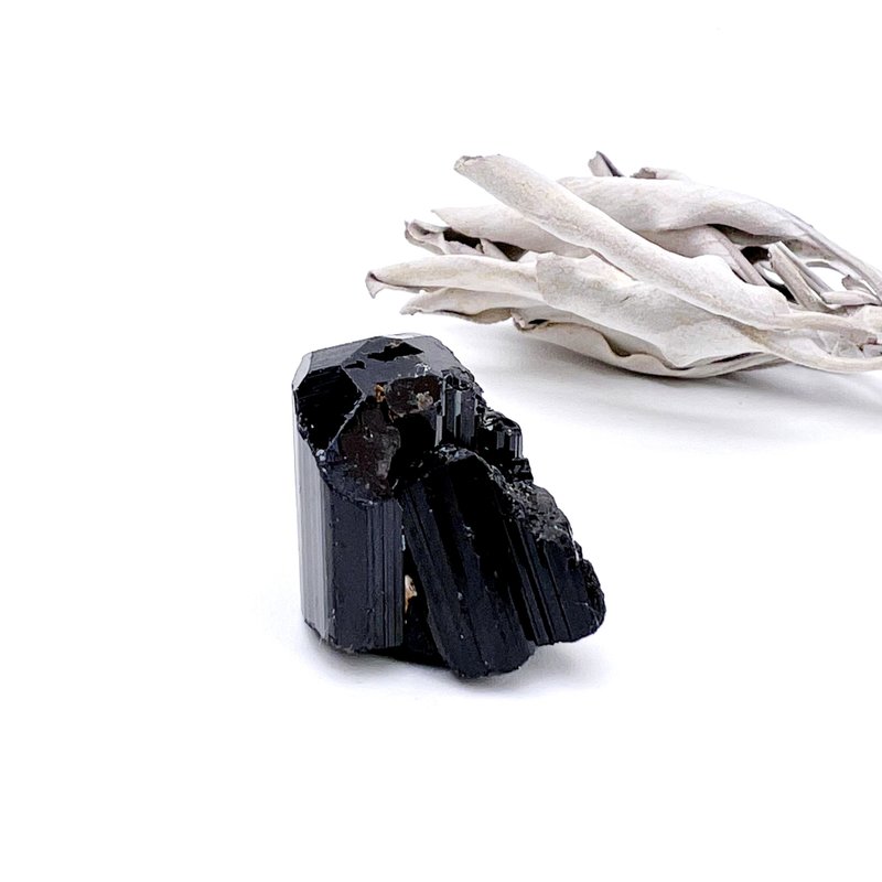 stand. Raw mineral healing picture and object ornaments to ward off evil spirits l Black tourmaline raw stone mineral mark l - Items for Display - Gemstone Black