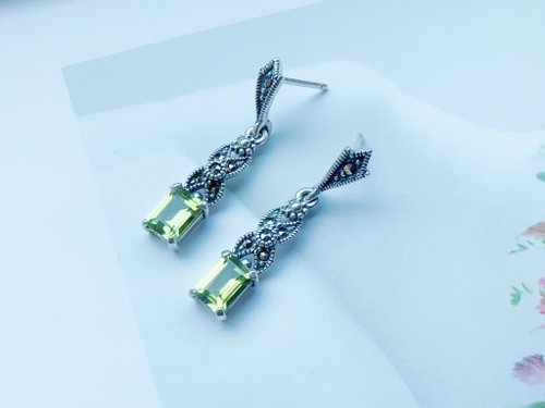 Esme Accessory 天然橄欖石 純銀耳環 馬克賽 光彩質感 優雅氣質 8月生日石