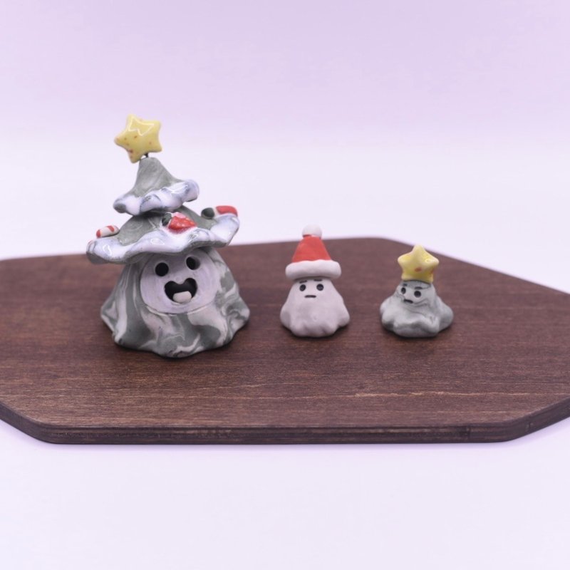クリスマスツリーのおばけ - 人形・フィギュア - 陶器 