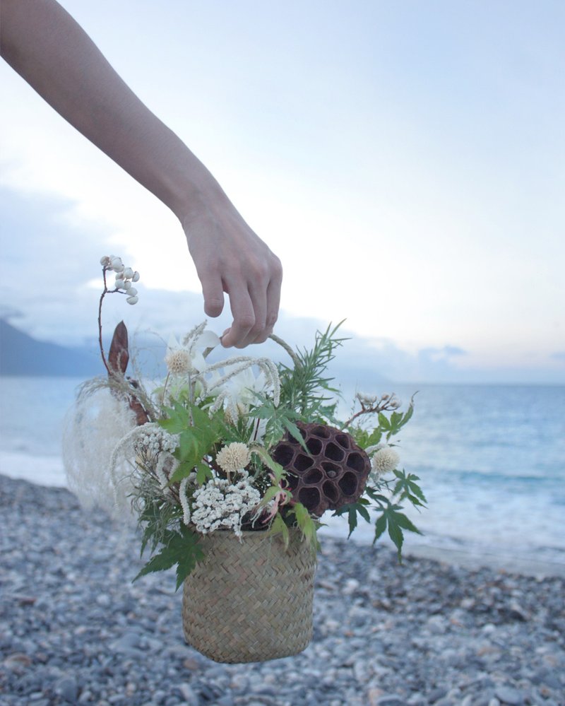 The Gift of Mountains and Seas | Flower and Planting Basket - Plants - Plants & Flowers 