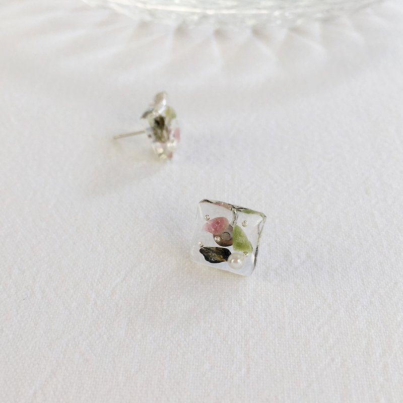 Square. Candy tourmaline natural stone ear earrings anti-allergic ear acupuncture Clip-On transparent feeling simple and lightweight