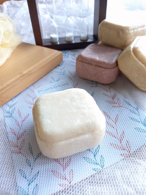 PUREGEMS Cleansing Soap PUREGEMS 。超值 新經濟 清潔 提案。 集合皂邊 手工皂。