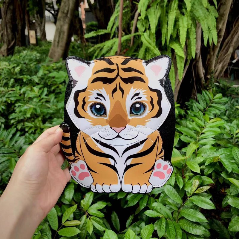 Tiger 老虎造型童趣斜背包 - 酷樂村 - 側背包/斜背包 - 人造皮革 橘色