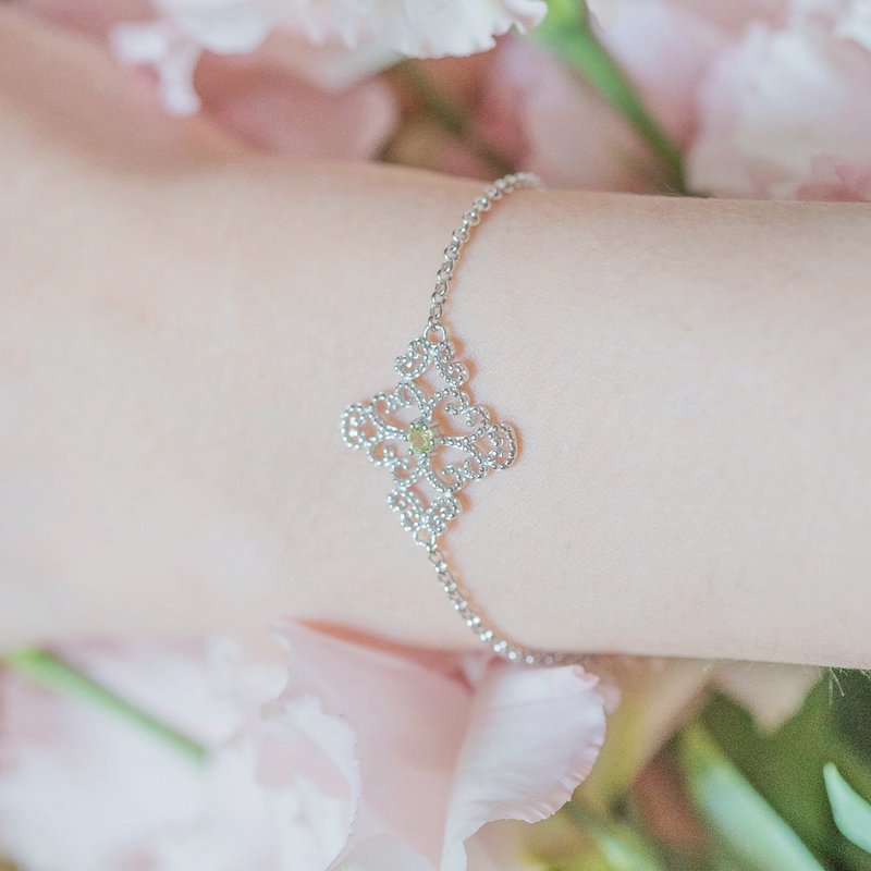 Stone 925 Sterling Silver Lace Palace Style Bracelet - สร้อยข้อมือ - เครื่องเพชรพลอย สีเงิน