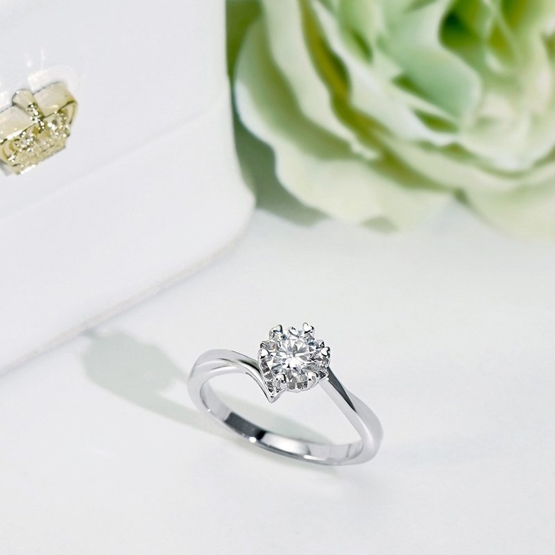 心之所向 經典六爪莫桑石純銀鑽戒 - 戒指 - 純銀 銀色