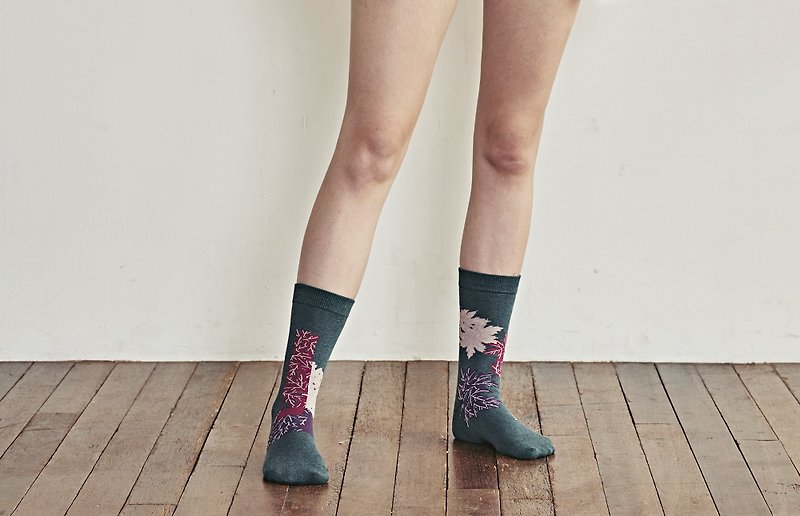 socks_lavender / irregular / socks / flower
