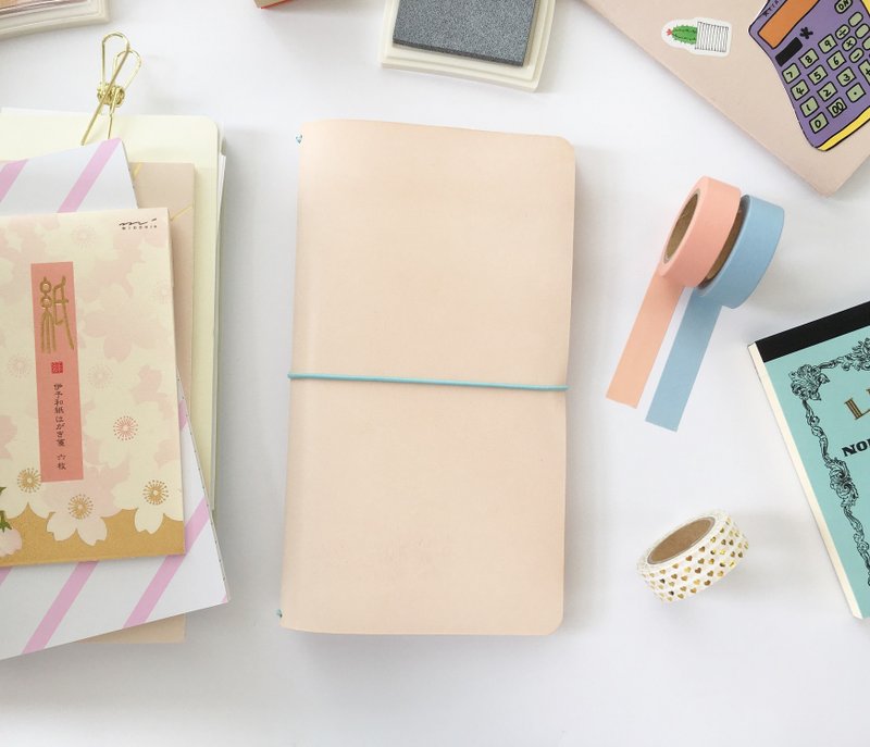 Blush Ivory - Regular Size Traveler's Notebook // Vegetable Tanned Leather - 筆記本/手帳 - 真皮 