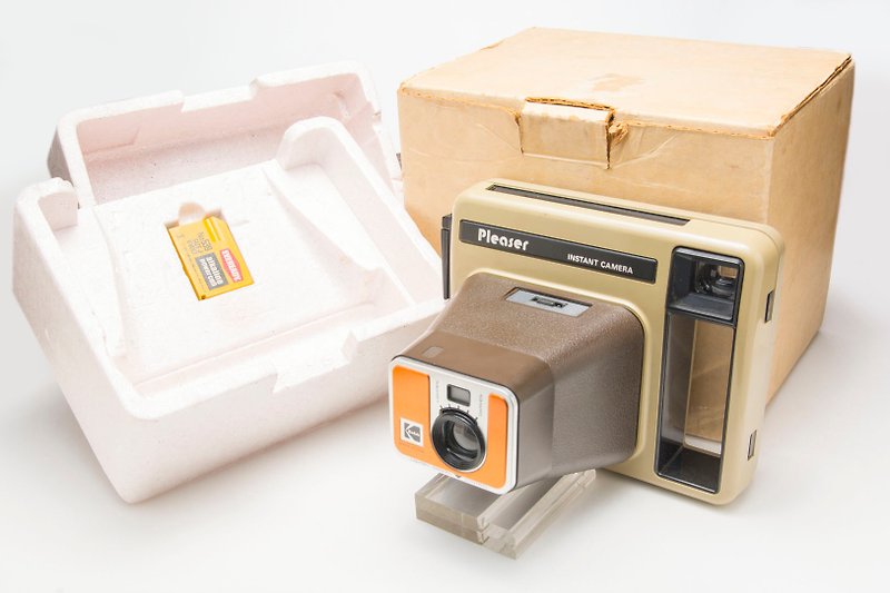 1977-1982 Kodak Pleaser Instant Camera - กล้อง - โลหะ สีนำ้ตาล