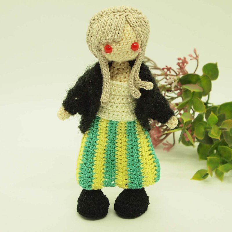 crochet doll/amigurumi/Long skirt &amp; cardigan【made-to-order】