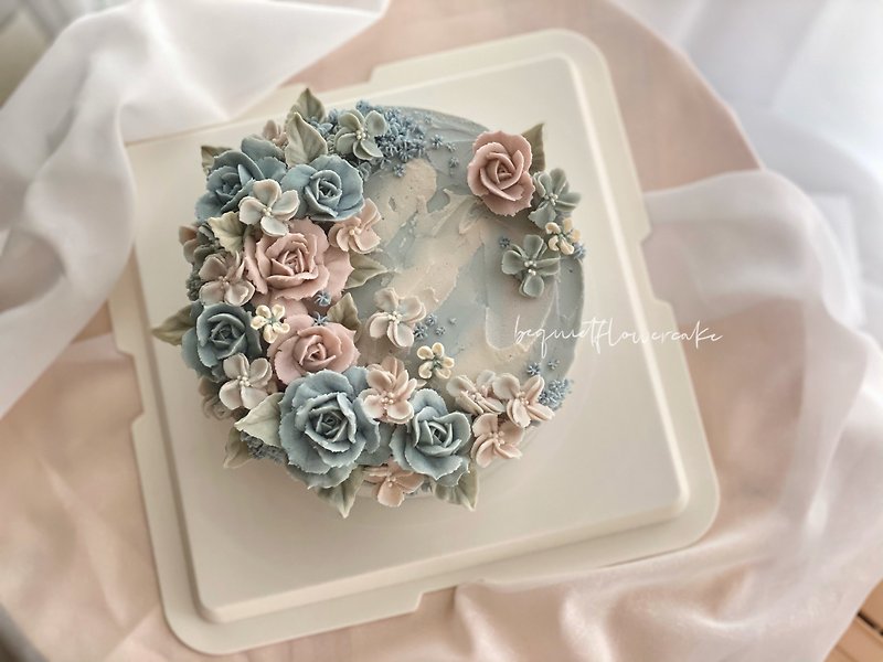 [Romantic in the Garden] Crescent Moon Flower Cake - เค้กและของหวาน - อาหารสด หลากหลายสี