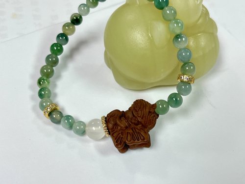 Angel's tears 天使之淚 Jewelry Design 天然緬甸玉 飄花翡翠珠設計沉香花仙子設計手串