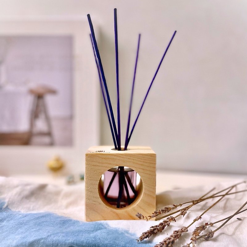 Cristalinas Small Square Botanical Fragrance (30ML) - Lavender - น้ำหอม - สารสกัดไม้ก๊อก สีม่วง