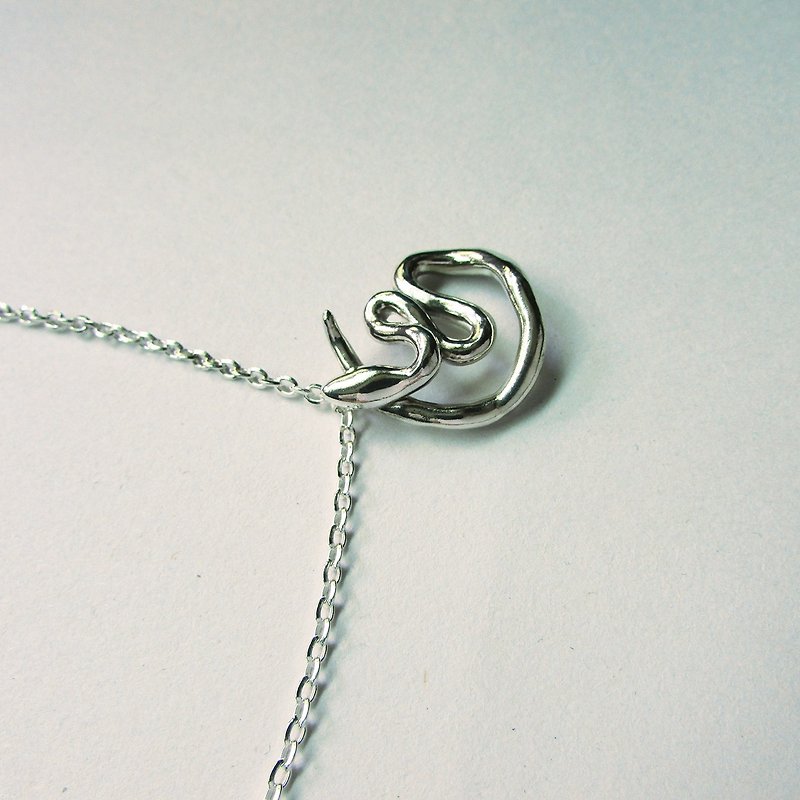 Mittag NL818 snake necklace_ snake necklace 925 sterling silver limited designer hand made - สร้อยคอ - โลหะ สีเงิน