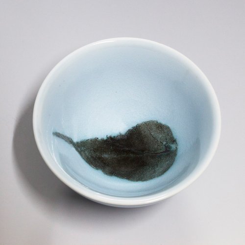 木ノ葉 色彩変化青磁茶碗 鶯歌窯認定 楓葉菩提 - ショップ 陶喜