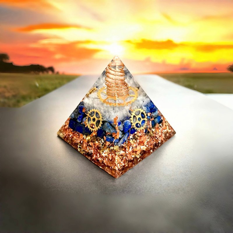 [Orgonite] Lapis Lazuli | White Crystal 6x6cm Aether Energy Tower | Handmade - อื่นๆ - เรซิน สีน้ำเงิน