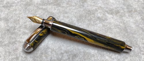 欣嘉木藝 德國硬橡膠-拔蓋式鋼筆