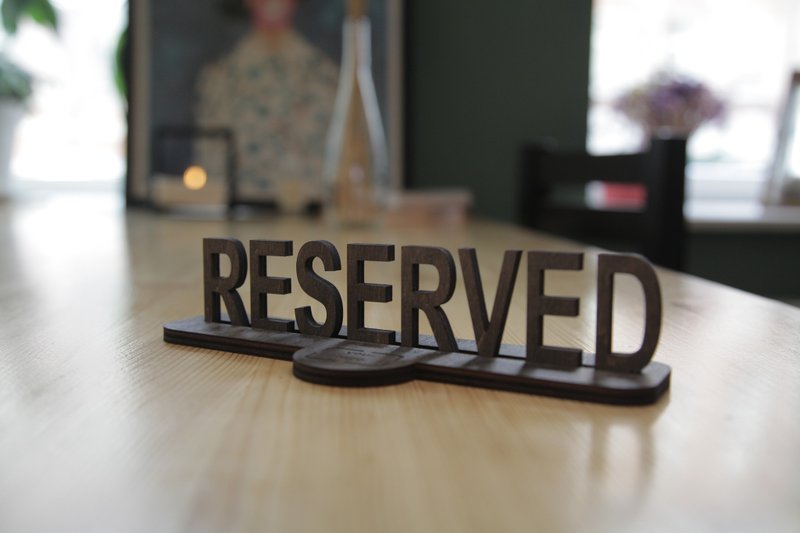 Reserved Table Sign, Wooden Rustic Board, Restaurant Decor, Wood Reserved Sign - อื่นๆ - ไม้ หลากหลายสี