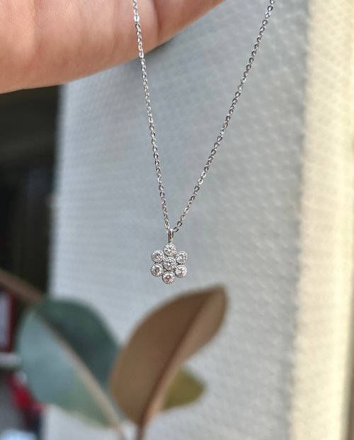 プラチナ フラワー ダイヤモンド ネックレス - ショップ HER-HER