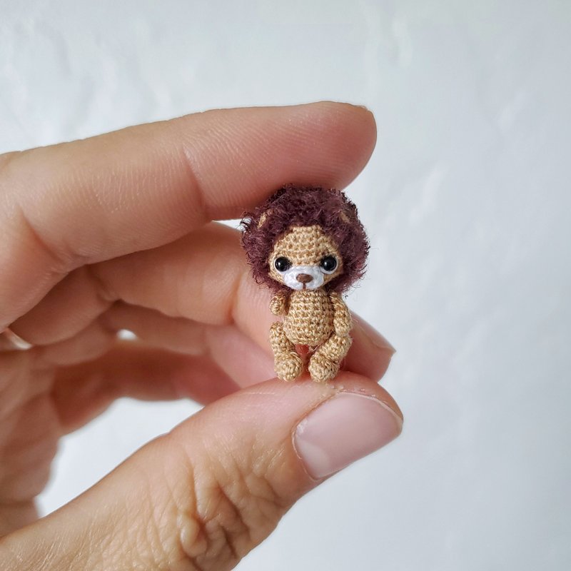 Extremely micro crocheted lion. Dollhouse miniature. Amigurumi stuffed animal. - Stuffed Dolls & Figurines - Cotton & Hemp Khaki