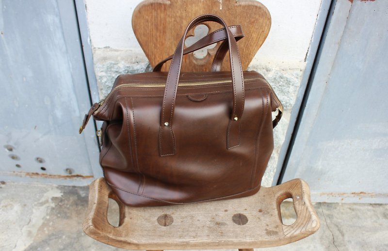 B122 [Vintage Leather] (Italian) was generous brown hand bag - กระเป๋าถือ - หนังแท้ สีนำ้ตาล
