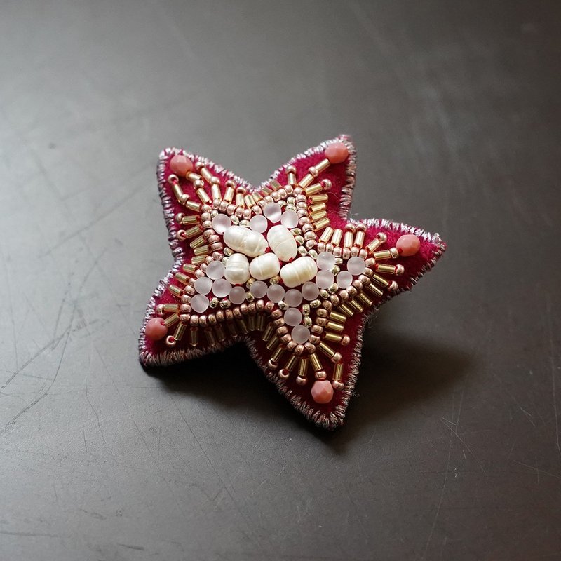 とても軽い星のブローチ 嬉しい気持ち　4 - 胸針 - 羊毛 粉紅色