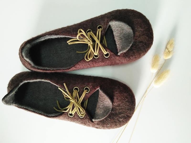 Miniyue Wool Feather Adult Shoes Dark Brown Lace Doll Shoes Made in Taiwan Limited Manual - รองเท้าลำลองผู้หญิง - ขนแกะ สีนำ้ตาล
