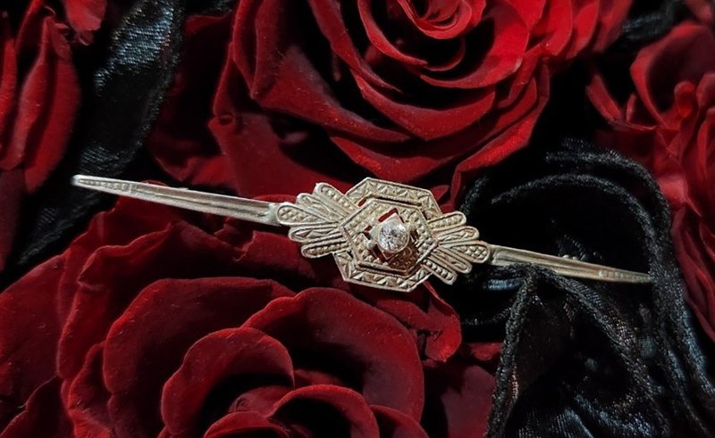 ART DECO裝飾藝術風格鋯石歐美古董純銀胸針【畢業禮物】聖誕禮盒 - 心口針/胸針 - 純銀 銀色