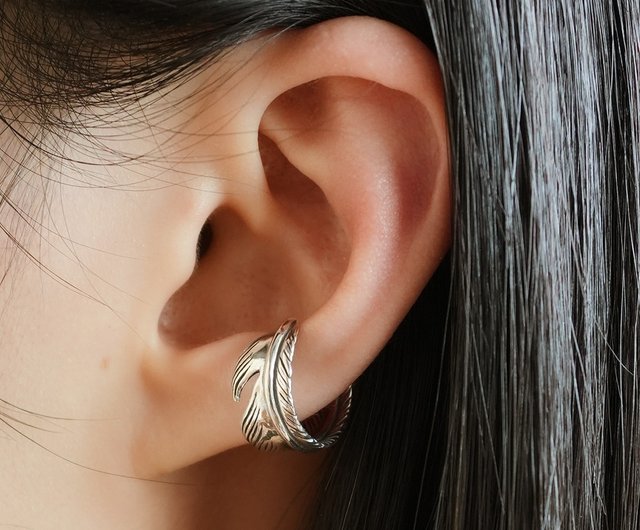 イヤーカフ スターリングシルバー 羽 - ショップ 90Ninety's ピアス