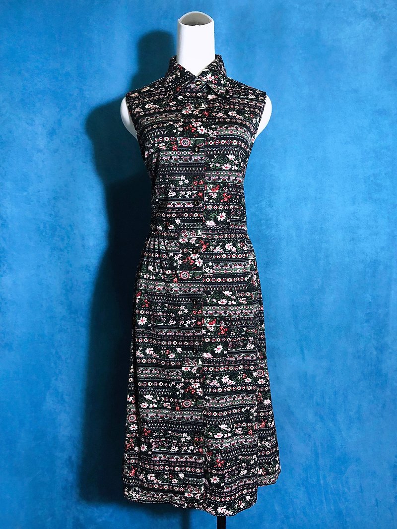 Flower Open Button Sleeveless Vintage Dress / Bring VINTAGE Abroad - One Piece Dresses - Polyester Black