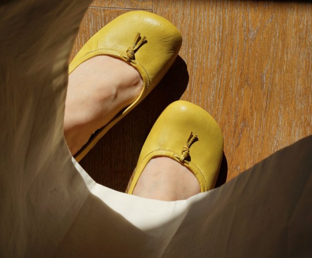 Yellow 2024 ballet shoes