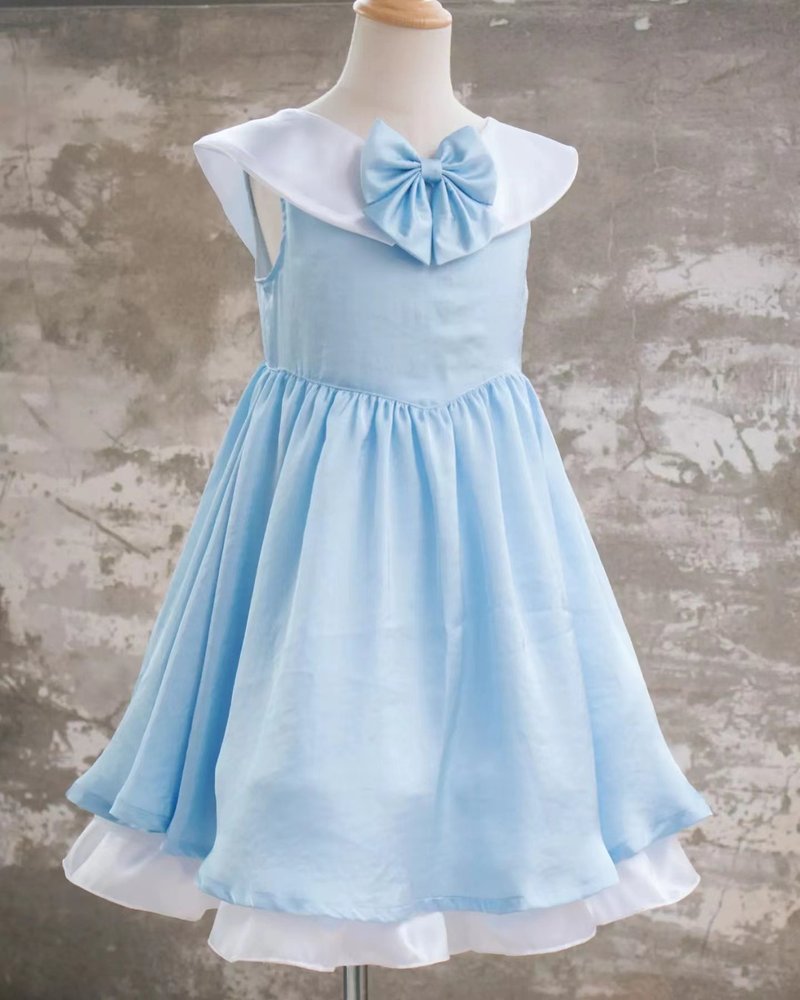 Girls blue princess handmade dress - กระโปรง - วัสดุอื่นๆ สีน้ำเงิน