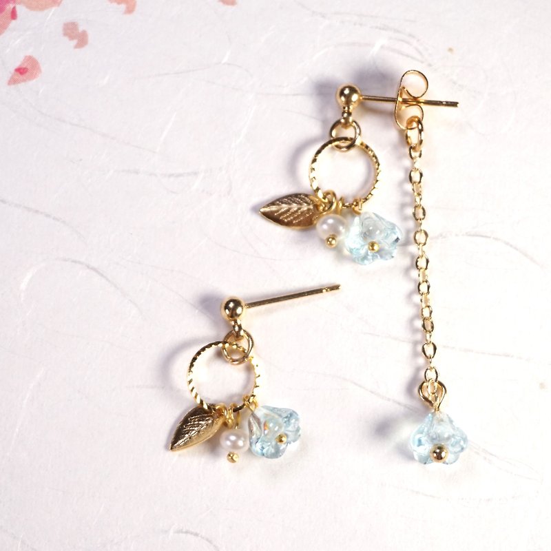 A Handmade Light Blue Czech Flower Beads with Small Pearl Asymmetrical Dangle Earrings/ Clip-On - Earrings & Clip-ons - Other Metals Blue