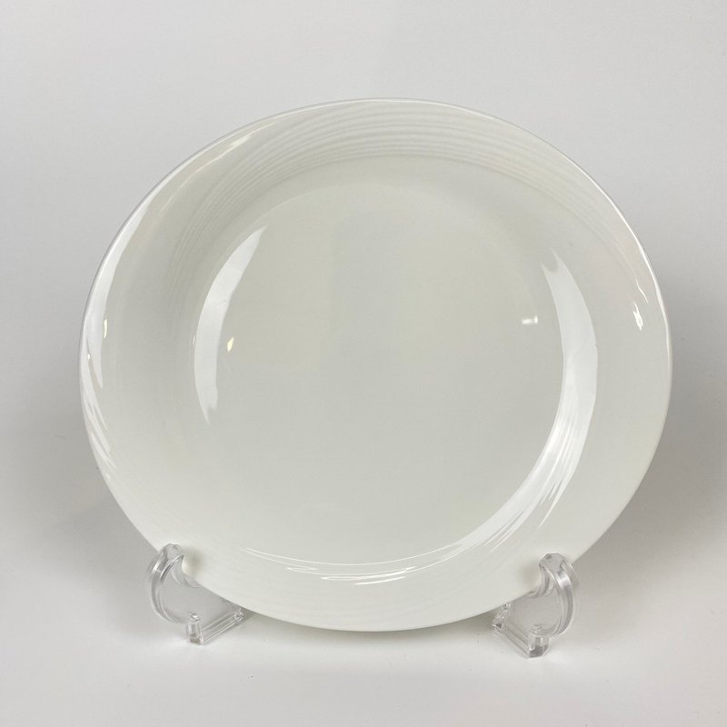 【Narumi】Oval Plate Chef Series Bone China Oval 20cm Main Dinner Plate - Plates & Trays - Pottery White