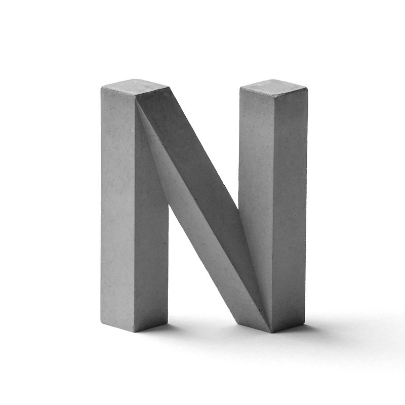 Concrete Alphabet N - ของวางตกแต่ง - ปูน สีเทา