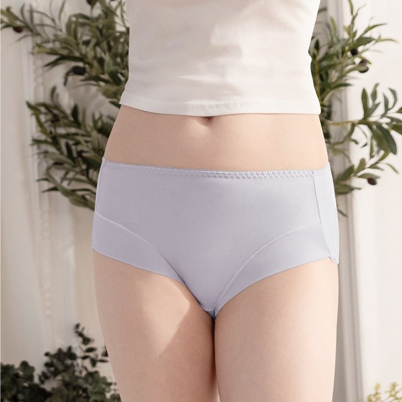 Clany可蘭霓 抗菌天絲棉Protimo中腰內褲 M-XL 質感灰 2218-61 - 女內衣褲 - 尼龍 