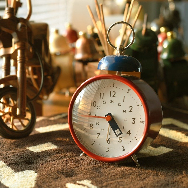 Storuman -Bell- Farmer Hat Clock Alarm Clock (Red) - นาฬิกา - โลหะ สีแดง