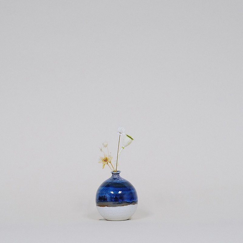 手工陶瓷迷你花器 -深海藍 - 花瓶/花器 - 瓷 藍色