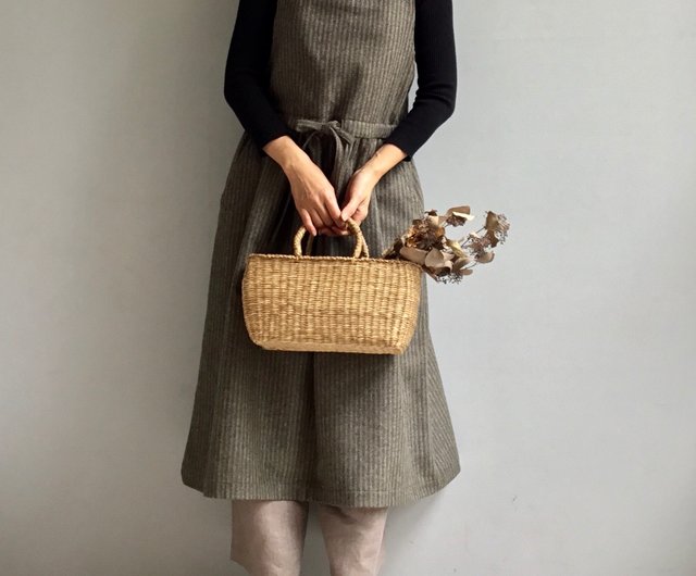 ローズマリーガーデン/グレーストライプウールタンクトップ/ワンピースエプロン/冬用エプロン/WOOL - ショップ commeforet ワンピース  - Pinkoi