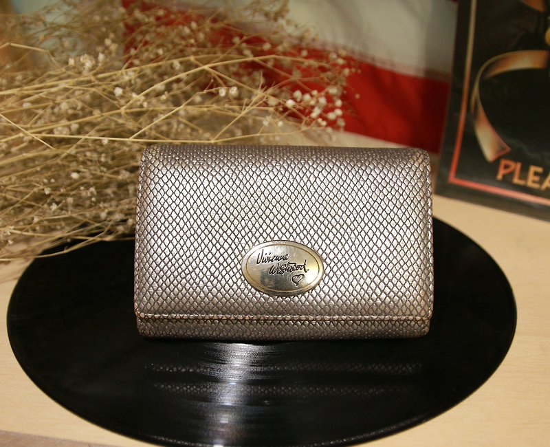 Back to Green :: Vivienne Westwood champagne silver vintage wallet (WT-03) - กระเป๋าสตางค์ - หนังแท้ 