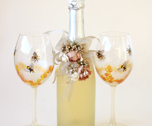 Bee Engraved Style Wine/Water Glasses - Set of 2