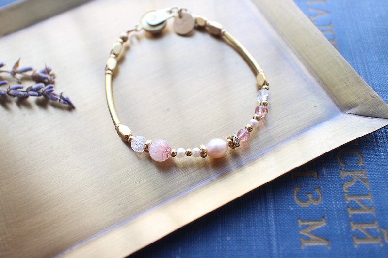 杜朵-珍珠 草莓晶 黃銅手環 - 手鍊/手環 - 其他金屬 