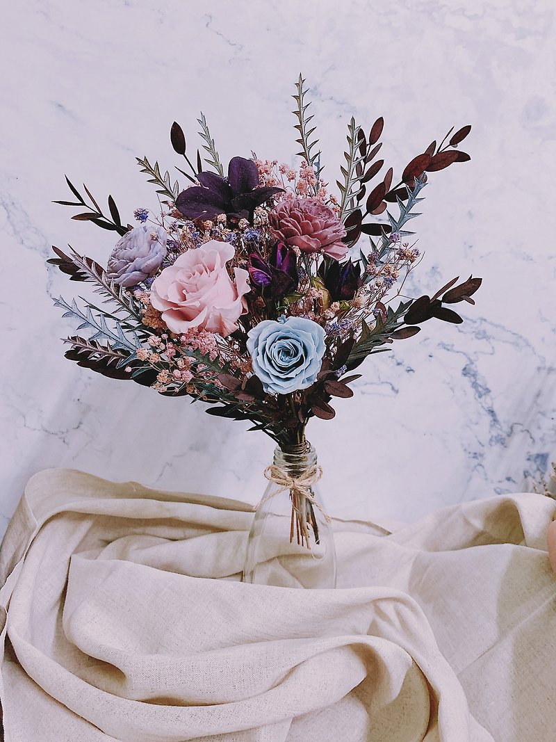 Touched small bouquet | Handmade experience class | - Plants & Floral Arrangement - Plants & Flowers 
