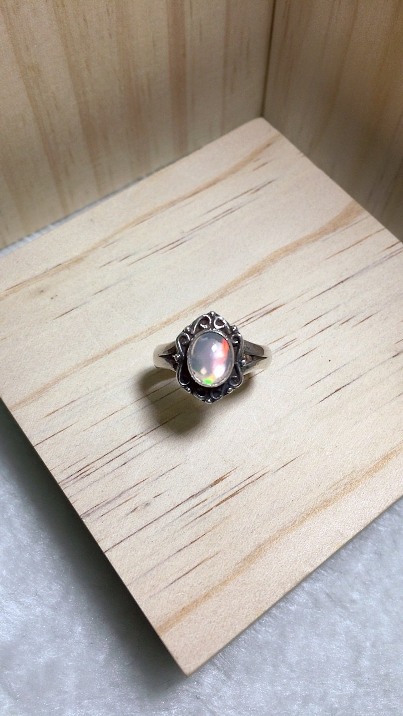 蛋白石 戒指 尼泊爾 手工製 925純銀材質 - 戒指 - 寶石 