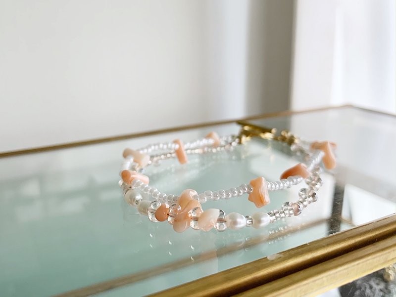 Double bracelet of coral and freshwater pearl - Bracelets - Gemstone Pink