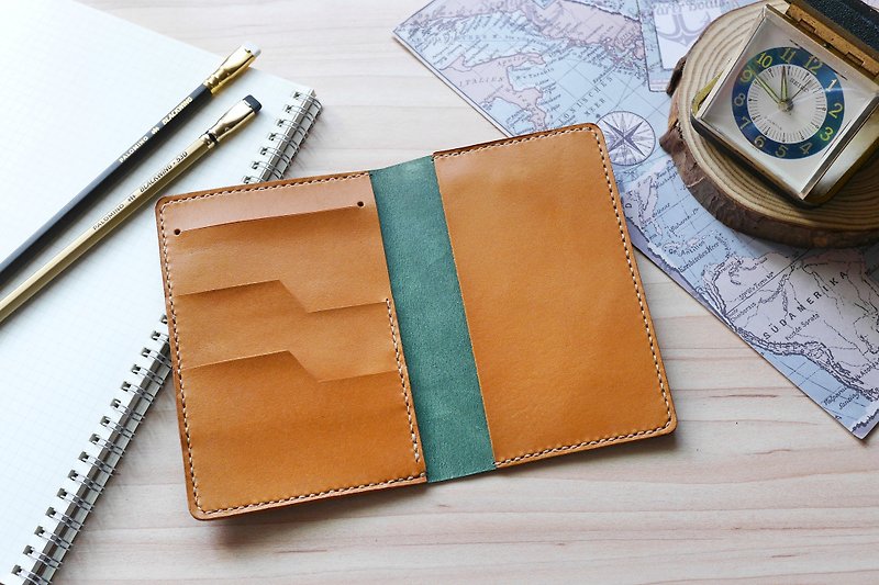 Passport sleeve leather hand-made olive green with original leather multicolor optional free lettering and packaging - Passport Holders & Cases - Genuine Leather Green