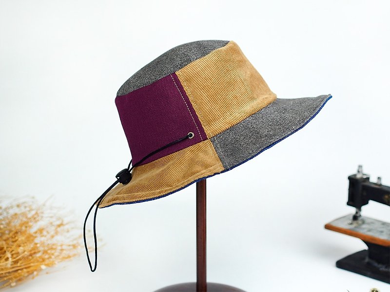 Handmade double-sided bucket hat - หมวก - หนังแท้ สีเทา